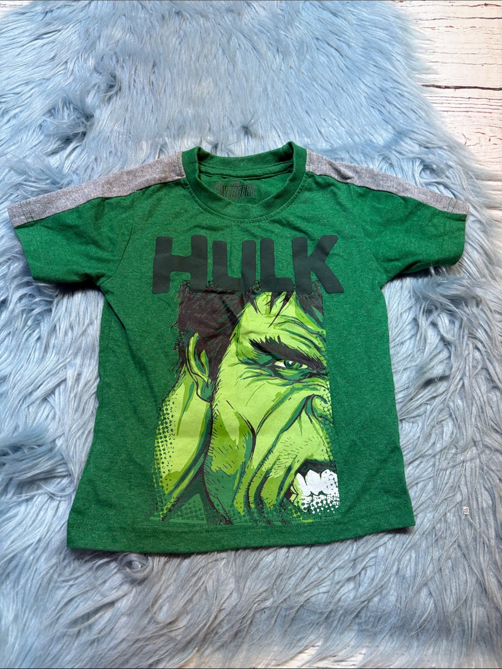 Marvel Avengers Green Toddler HULK Tee with Black Logo sz 2T